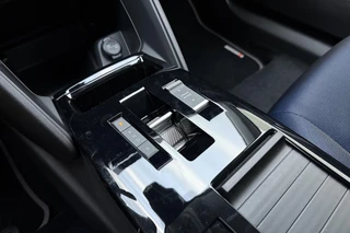 Citroen Ë-C4 Plus 156pk Extended range 54 kWh | Stoelverwarming | Cruis control | Navigatie | Stoel verwarming | Apple carplay/Android auto | / 33