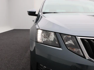 Škoda Octavia Combi 1.0 TSi 115 Pk Ambition Business / 11