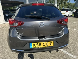 Mazda 2 1.5 Skyactiv-G Luxury  | Leer | Apple/Android | Stoel- en stuurverwarming | PDC | Cruise | ECC | Navi / 12