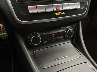 Mercedes CLA-klasse 180 Business Solution AMG NAVI CRUISE LM. / 44