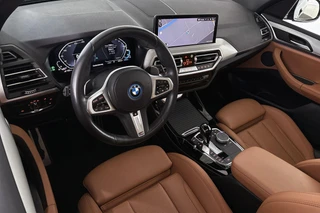 BMW X3 xDrive30e M Sport Panoramadak Stuur-Stoelverwarming HiFi Camera / 6