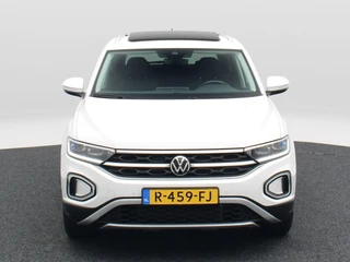 Volkswagen T-Roc 1.5 TSi 150 Pk Automaat Style | Carplay | IQ.Light LED | Panoramadak | Virtual Cockpit | Adaptive Cruise | 17 Inch / 5