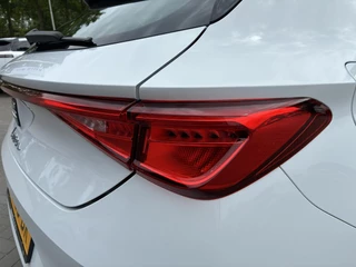 SEAT Leon 1.0 TSI Reference 5 Deurs | Climate control | Apple Carplay/Android Auto | Elektrisch Pakket | LED Verlichting | DAB | Cruise control / 23
