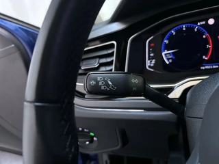Volkswagen Polo 1.0 TSI R-Line Business LED Stoelverwarming Camera DAB+ App-Connect / 23