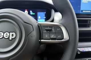 Jeep Avenger Summit 54 kWh | Stoelverwarming | Elektrische achterklep | Achteruitrij camera | Cruise Control / 21