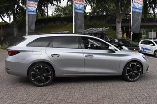 SEAT Leon Sportstourer 1.5 eTSI Style Automaat | Navigatie | Cruise | Cupra Velgen | 12 mnd BOVAG garantie | Whatsapp 06-53188999 / 9