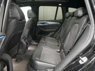 BMW X3 xDrive30e M-Sport Panoramadak | Harman Kardon | Elektr. Trekhaak / 25