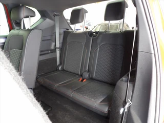 SEAT Tarraco 1.5 TSI 150pk FR Business Intense / 43
