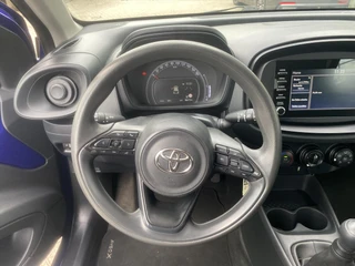 TOYOTA Aygo X 1.0 VVT-i MT 72pk / 19