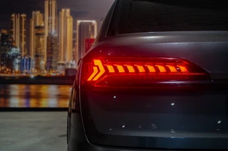 Audi Q7 55 TFSI e quattro Pro Line Plus / 10