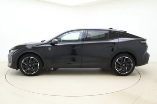 Peugeot 408 1.2 Hybrid 145 e-DCS6 GT | Automaat | Adaptieve cruise control | Stuurverwarming | Elektrisch bedienbare achterklep | Lichtmetalen velgen | Keyless entry en start | Full led / 6