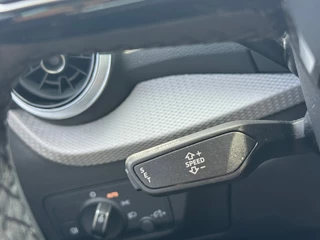 Audi Q2 35 TFSI * Panoramadak * Virtual Cockpit * Keyless * Leder / 34