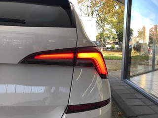 Skoda Kamiq 1.0 TSI DSG Business Camera, Navigatie / 10