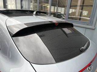 Kia ProCeed 1.5 T-GDi 160pk Automaat GT-PlusLine  SCHUIFDAK/JBL/CAMERA/DODEHOEK/AFN.TREKHAAK/18INCH / 53