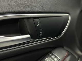 Mercedes CLA-klasse 180 Business Solution AMG NAVI CRUISE LM. / 18