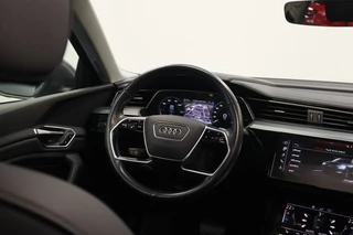 Audi e-tron e-tron 50 quattro Launch edition plus 71 kWh  Memory Keyless Go/Start ACC ECC Carplay / 28