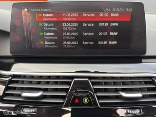 BMW 5-serie Touring 530i xDrive / Panoramadak / M-sport / 25