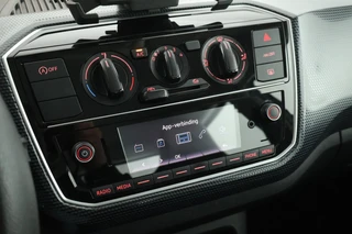 Volkswagen Up! 1.0 60pk Move Maps&More Airco / 20