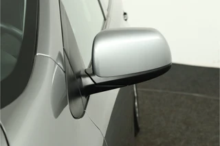 Kia Picanto 1.0 DPi DynamicLine  Navigatie - Achteruitrijcamera - Airco - Elektrische ramen - Bluetooth - Virena zekerheidspakket € 895,- / 15