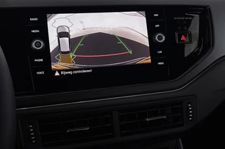 Volkswagen Taigo 1.0 TSI R-Line Business DSG Automaat Achteruitrijcamera Apple CarPlay / 16