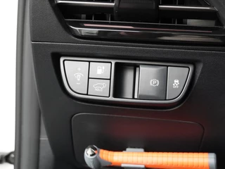 Kia EV6 Edition Advanced 84 kWh  - Stoelverwarming/verkoeling / Stuurwielverwarming - Camera - Apple Carplay - Android Auto - 7 jaar of 150.000km Fabrieksgarantie / 23