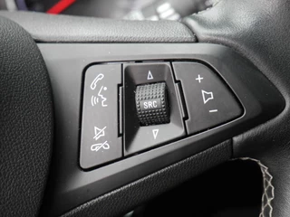 Opel Astra Sports Tourer 1.2 Edition 2020 130pk | Stoel en stuurverwarming | Trekhaak | Lichtmetalen velgen | Navigatie | 130PK | Airco / 20