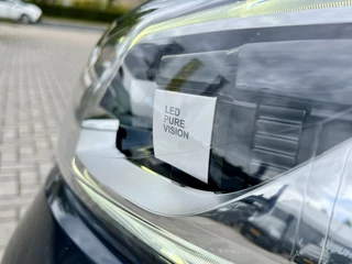 Renault Kadjar 1.3 TCe 140 EDC Intens  | Trekhaak | Leer | Stoelverwarming | Dodehoek | Elektrische Stoelen | 1500KG Trekgewicht | Navigatie | Climate Control | Achteruitrijcamera | Automaat | Apple CarPlay/Android Auto / 22