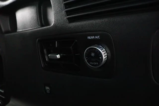 Kia Sorento 1.6 T-GDi Plug-in Hybrid 4WD ExecutiveLine 7p Nieuw en Direct leverbaar! - - Stoel/Stuurverwarming - 1700kg trekgewicht - Apple Carplay - Android Auto - Panorama Dak - - Fabrieksgarantie tot 2033 / 52