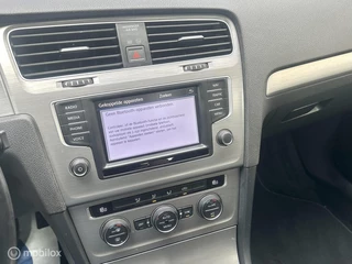 Volkswagen Golf 1.0 TSI 116PK Comfortline CLIMATE CONTROLE CARPLAY NAVIGATIE PARKEERSENSOREN ZEER NETTE AUTO!! / 14