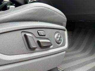 Audi Q5 55 TFSI e Hybrid 367pk quattro S-line Competition / 17