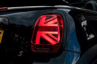 Mini Cabrio 2.0 Cooper S John Cooper Works F1|STOELVERWARMING|ALCANTARA|CARPLAY|CAMERA|LED / 36