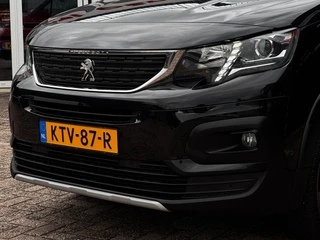 Peugeot Rifter 1.2 PureTech Allure | Automaat | Trekhaak | Distributieriem vervangen| Camera | Climate Control / 7