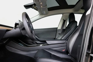 Tesla Model 3 Long Range AWD 75kWh 89% SOH l Pano | Autopilot | Camera | Stoelverwarming / 12