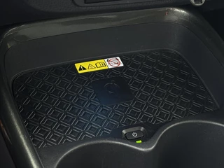 Toyota Aygo X PREMIUM CABRIO KEYLESS PARK-SENSOREN STOELVERWARMING APPLE/ANDROID LM-VELGEN 18" / 27