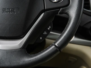 Honda CR-V 2.0 AWD Executive Leder | Panoramadak | Camera | Xenon | Keyless | Stoelverwarming | Trekhaak / 40
