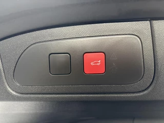 DS DS 7 1.6 PHEV 300 4x4 Pallas / 18