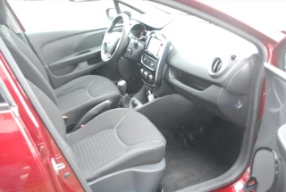 RENAULT Clio Energy dCi 90pk ECO2 S&amp;S Limited / 8