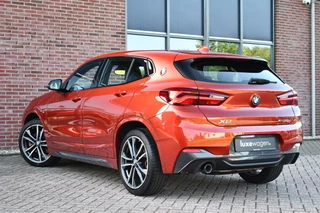 BMW X2 xDrive25e M-Sport  | Sunset Orange | ACC | Leder | Elek-klep / 21