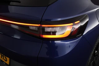 Volkswagen ID.4 First 204pk 77 kWh SOH 91% Leder Stoelverwarming Camera Navigatie / 40