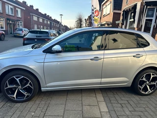 Volkswagen Polo 1.0 TSI STYLE / 8