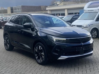 OPEL Grandland X 1.6 Turbo Hybrid 225pk Aut Business Edition / 5