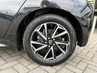 Toyota Yaris 1.5 Hybrid Dynamic CAMERA APPLE/ANDROID AD-CRUISE DAB+ KEYLESS LM-VELGEN / 9