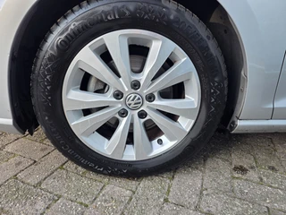 Volkswagen Golf 1.5 TSI Comfortline NAVI TEL LM PDC V+A ADAPTIVE CC DAB / 9