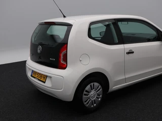 Volkswagen Up! 1.0 take up! BlueMotion | Airco | Radio CD Speler | 113.518 Km !! / 16