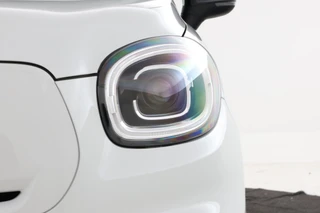 Leapmotor T03 Design 37.3 kWh  Camera, Panorama, / 8