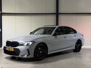 BMW 3-serie 320e Sedan SOH 98% M-sport Pano Brooklyn Grau / 15