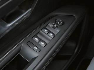 Peugeot 3008 1.2 PureTech Première | LEDER | TREKHAAK | NAP | ELEK KOFFERBAK / 28