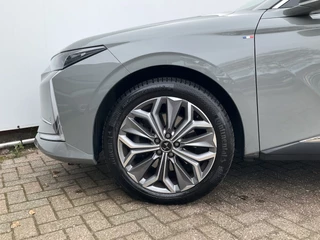 DS DS 4 1.6 HYbrid 225 PHEV E-Tense Trocadero Stoel/Stuurverw. Leder Carplay Plug-in / 22