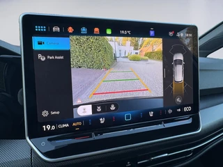 Volkswagen Golf 1.5 eHybrid GTE / 5JR Garantie / Pano / Leer / Trekhaak / Matrix / Keyless / DCC / HUD / 28