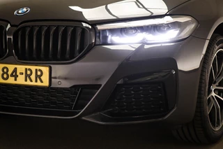 BMW 5-serie 530e xDrive M-Sport | CAMERA | TREKHAAK | DAB | APPLE / 21